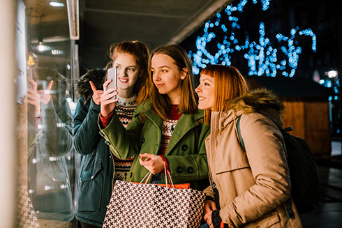 three friends shopping
