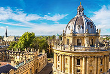 A photograph of Oxford skyline