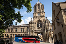 A photograph of the Oxford Tube Bus
